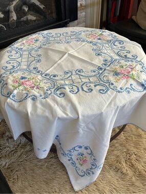 Classic White Cotton Tablecloth with Blue Scroll Embroidery and Pink Rose Detail